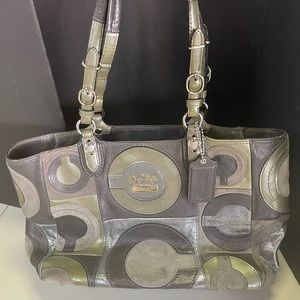 Coach Rare Signature Pieced Patchwork Carly Tote G1069-15748 Olive green Handbag